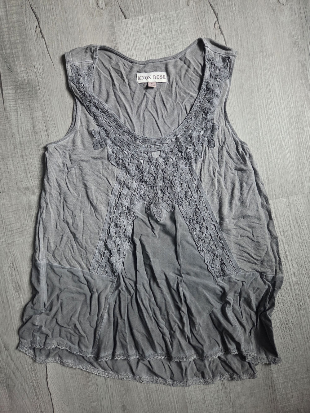 Knox Rose Gray Crochet-Accent Sleeveless Tank Top Size Medium